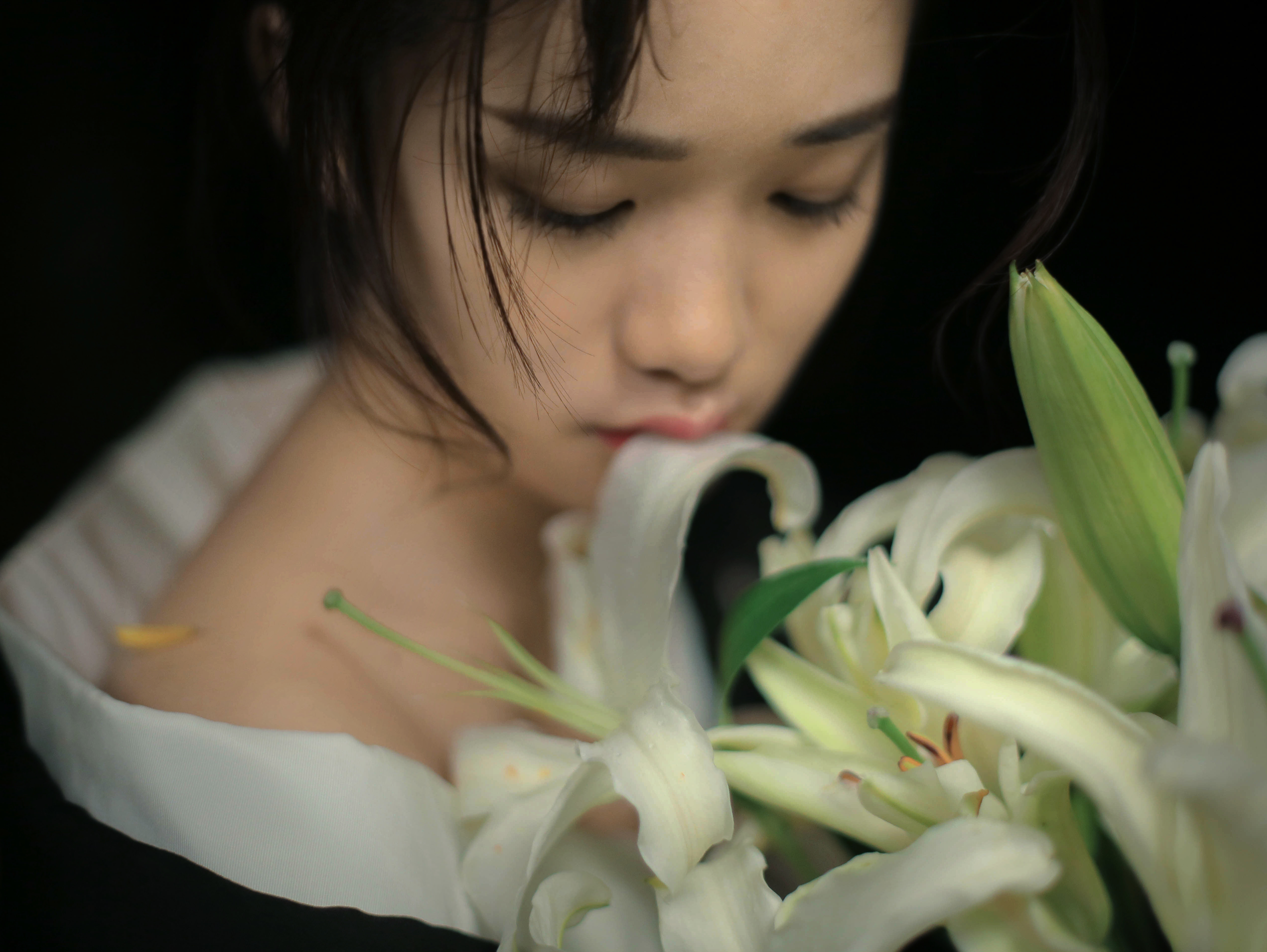 黑夜与百合   个人写真