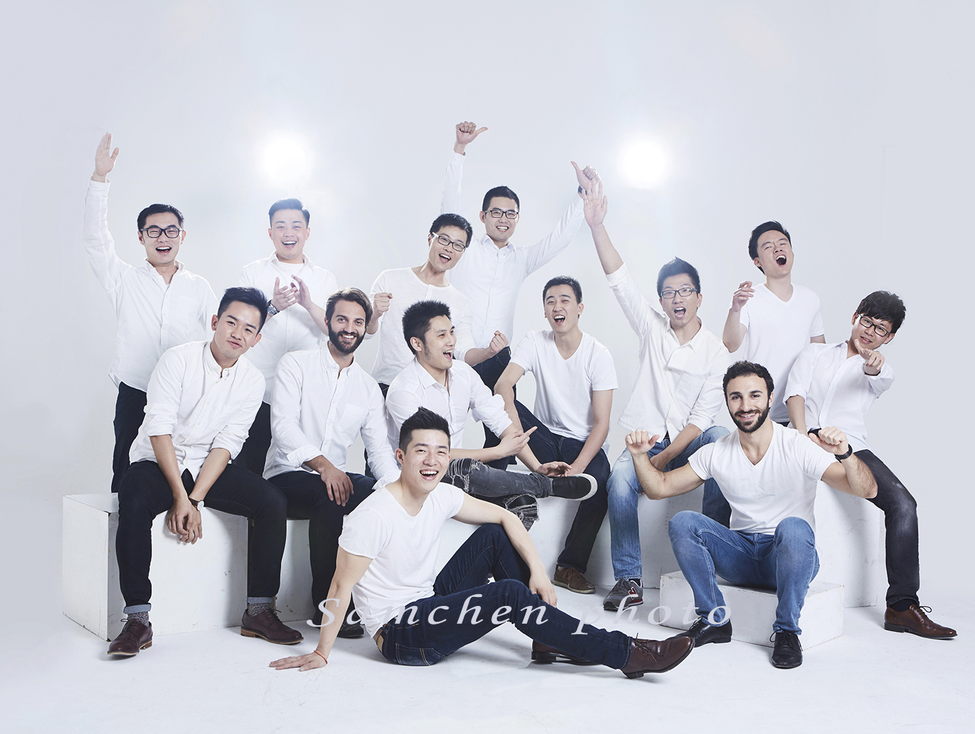 乌波尔 这只是一组集体照